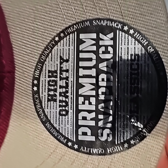 Hat - Picture 7 of 7